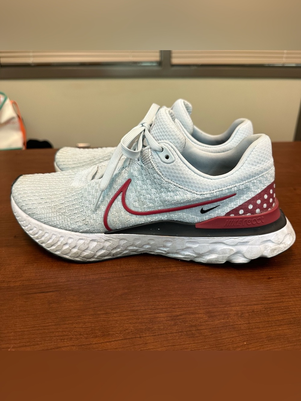 Nike React Flyknit 3 sneakers - women’s 10 - Picture 6 of 10